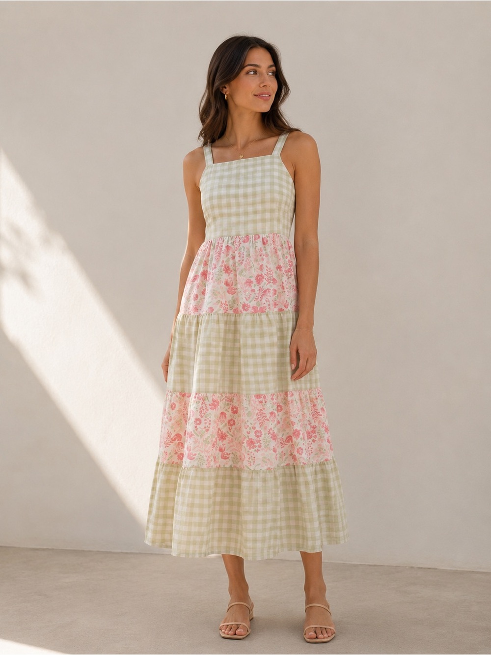 🎉LAST PIECE 🎉RACHEL ZOE
Strappy Mixed Print Tiered Dress